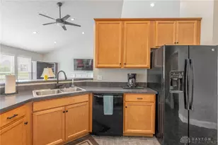 1032 McKinney Ln, Washington Twp, OH 45458 - Photo 15