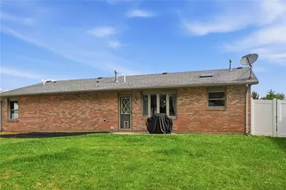 718 Greyhound Drive, New Lebanon, OH 45345 - Photo 15