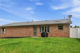718 Greyhound Dr, New Lebanon, OH 45345 - Photo 15