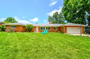 3290 Ridgeview Ave, Kettering, OH 45409 - Photo 1
