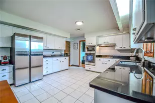 3290 Ridgeview Ave, Kettering, OH 45409 - Photo 3