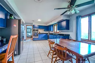 3290 Ridgeview Ave, Kettering, OH 45409 - Photo 13