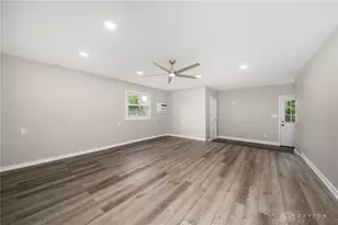 6006 Hyacinth Ct, Miami Township, OH 45449 - Photo 13