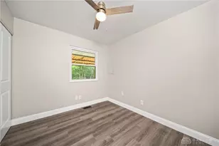 6006 Hyacinth Ct, Miami Township, OH 45449 - Photo 17