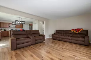 6840 Coronado Cir, Huber Heights, OH 45424 - Photo 25