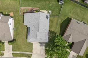 6840 Coronado Cir, Huber Heights, OH 45424 - Photo 7