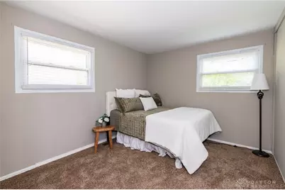 5349 Ferngrove Drive, Dayton, OH 45432 - Photo 13