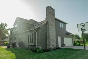 2444 Luray Dr, Troy, OH 45373 - Photo 9