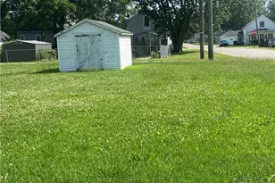301 2nd St, Piqua, OH 45356 - Photo 3