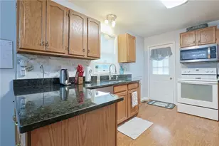102 Appian Way, Wilmington, OH 45177 - Photo 9