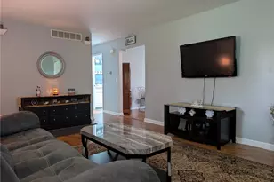 102 Appian Way, Wilmington, OH 45177 - Photo 5