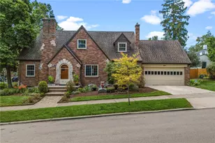 204 Hilltop Ave, Oakwood, OH 45419 - Photo 1