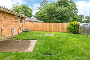 1367 Sheridan Ct, Troy, OH 45373 - Photo 31