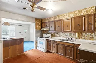 171 Dellwood Dr, Fairborn, OH 45324 - Photo 7