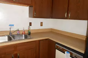 1301 Camphill Way, West Carrollton, OH 45449 - Photo 17