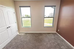 5010 Dayflower Dr, Huber Heights, OH 45371 - Photo 25