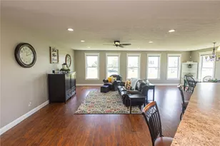 5010 Dayflower Dr, Huber Heights, OH 45371 - Photo 5