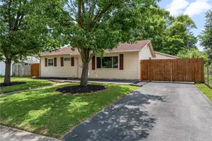 1093 Frost Circle Dr, Xenia, OH 45385 - Photo 3