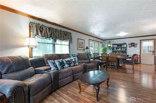 1118 Robin Rd, Springfield, OH 45503 - Photo 11