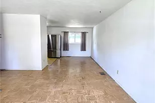 550 Sandy Ln, Franklin, OH 45005 - Photo 7