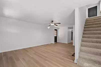210 N Riley Boulevard, Franklin, OH 45005 - Photo 5