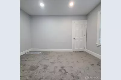 1253 Vernon Drive, Dayton, OH 45402 - Photo 27