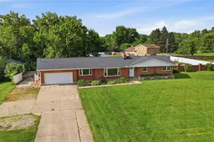 7314 Dayton Farmersville Rd, Jefferson Twp, OH 45417 - Photo 3