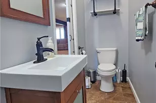 855 Quarry Rd, Silver Creek Twp, OH 45335 - Photo 17