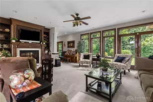 7614 Country Brook Ct, Clear Creek Township, OH 45066 - Photo 9