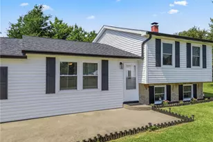 4274 Cherry Grove Rd, Jamestown Vlg, OH 45335 - Photo 7