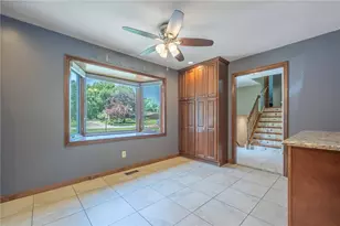 8920 Olde Farm Ln, Washington Twp, OH 45458 - Photo 13