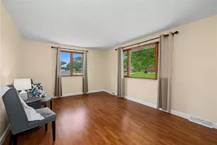 1209 Student Ave, Springfield, OH 45503 - Photo 9