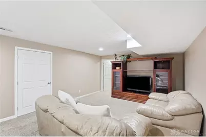 1465 Meadowlands Drive, Fairborn, OH 45324 - Photo 45