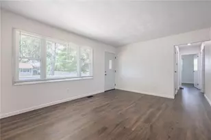1800 Clarissa Ave, Kettering, OH 45429 - Photo 3