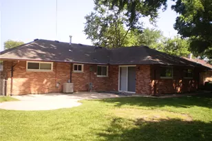 4556 Korner Dr, Huber Heights, OH 45424 - Photo 3