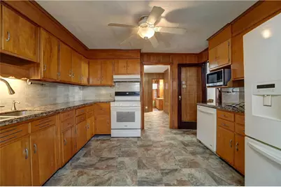 321 W 3rd Street, Greenville Twp, OH 45331 - Photo 23