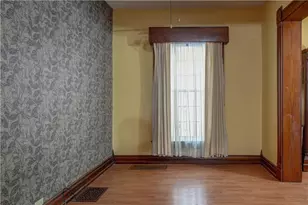 321 W 3rd St, Greenville Twp, OH 45331 - Photo 17