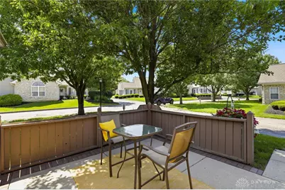 127 Edinburgh Village Drive, Centerville, OH 45458 - Photo 35