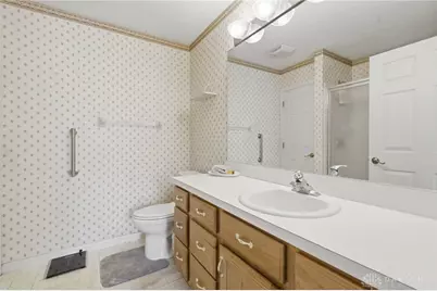 127 Edinburgh Village Drive, Centerville, OH 45458 - Photo 15