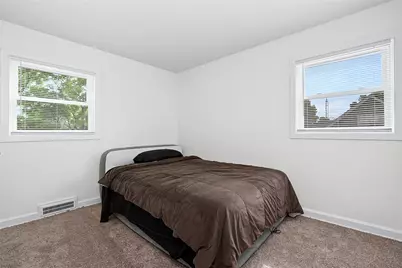 1919 Suman Avenue, Dayton, OH 45403 - Photo 17