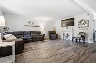 6108 Clematis Dr, Miami Township, OH 45449 - Photo 3