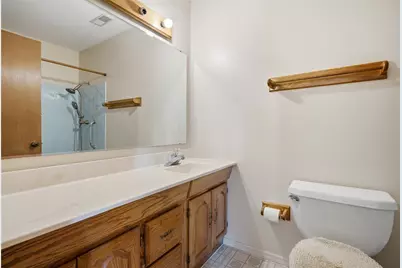 2045 Penbrooke Trail, Miami Township, OH 45459 - Photo 23