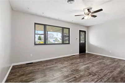 5676 Bellefontaine Road, Huber Heights, OH 45424 - Photo 9