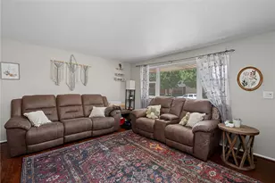 5580 Barnard Dr, Huber Heights, OH 45424 - Photo 9