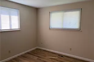 6537 Highbury Rd, Huber Heights, OH 45424 - Photo 13