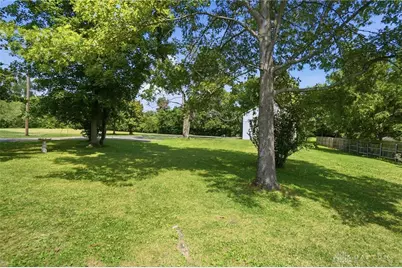 7550 Dog Leg Road, Dayton, OH 45414 - Photo 35