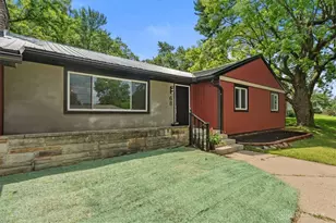 68 Skyline Dr, Enon Vlg, OH 45323 - Photo 3