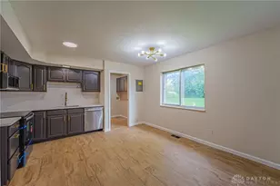 2601 Bellsburg Dr, Miami Township, OH 45459 - Photo 11