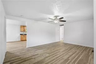 4877 Fishburg Rd, Huber Heights, OH 45424 - Photo 9