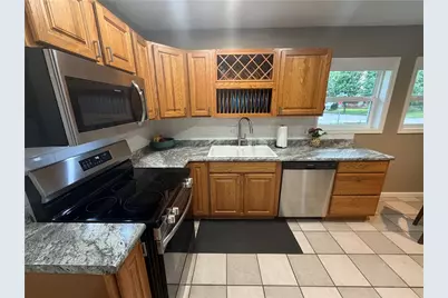 5041 Glouster Avenue, Dayton, OH 45431 - Photo 5